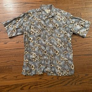 Island Republic Blue Hawaiian Floral Shirt Medium